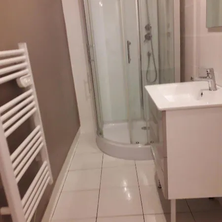 Maison De Malbrouck Bed & Breakfast 3*
