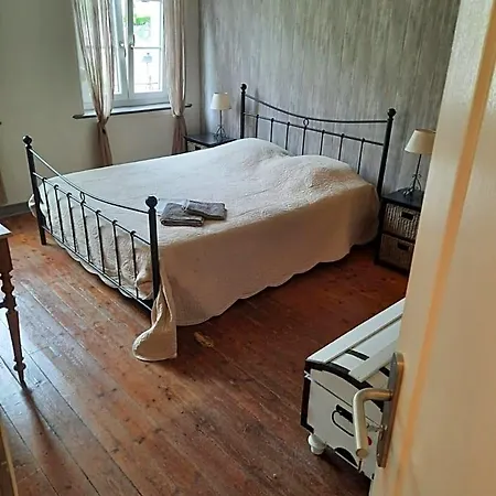 Maison De Malbrouck Bed & Breakfast 3*